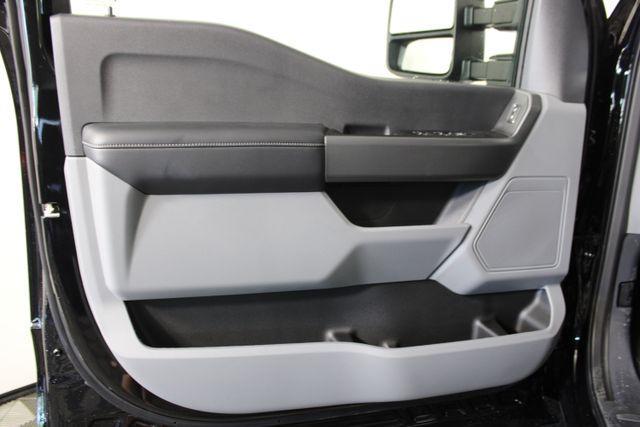 new 2025 Ford F-350 car, priced at $74,060