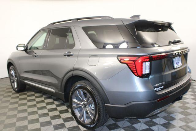 new 2025 Ford Explorer car, priced at $48,585