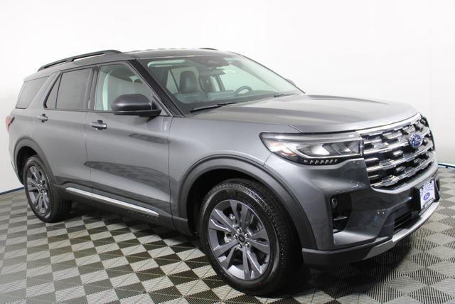 new 2025 Ford Explorer car, priced at $48,585