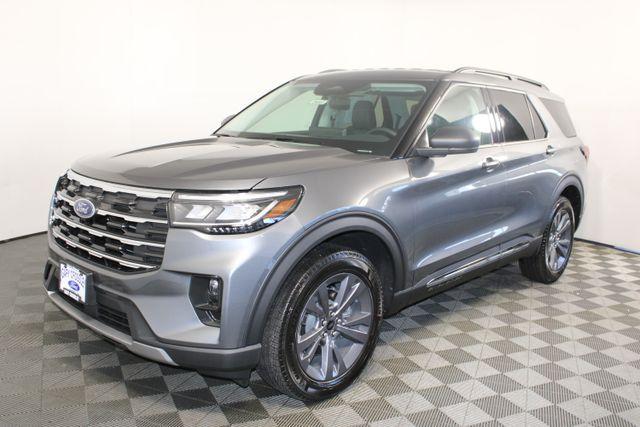 new 2025 Ford Explorer car, priced at $48,585