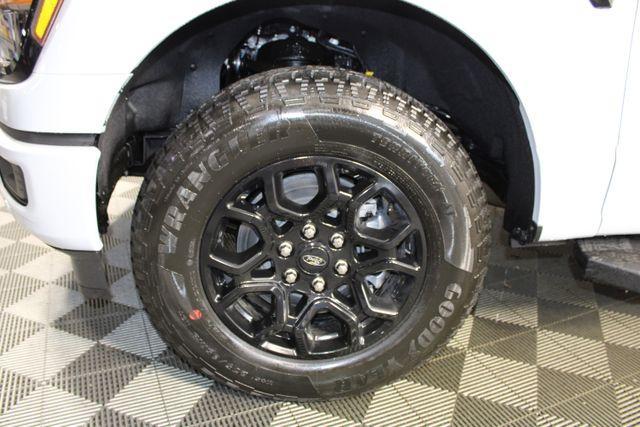 new 2025 Ford F-150 car, priced at $62,520