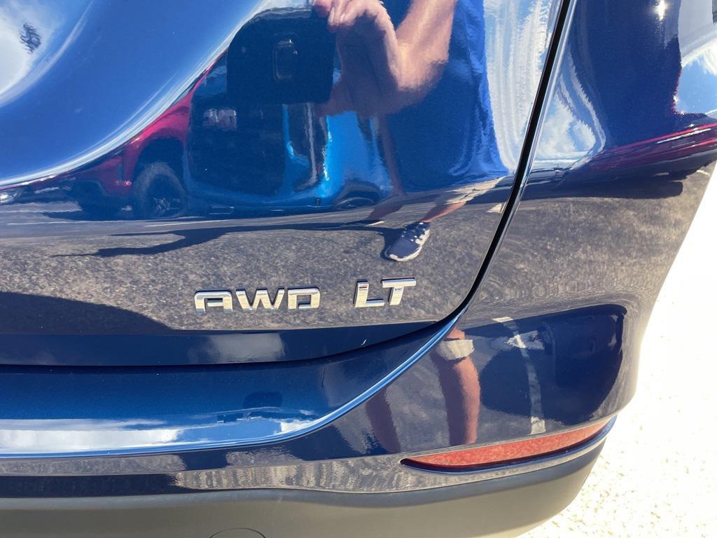 used 2022 Chevrolet Equinox car, priced at $25,925