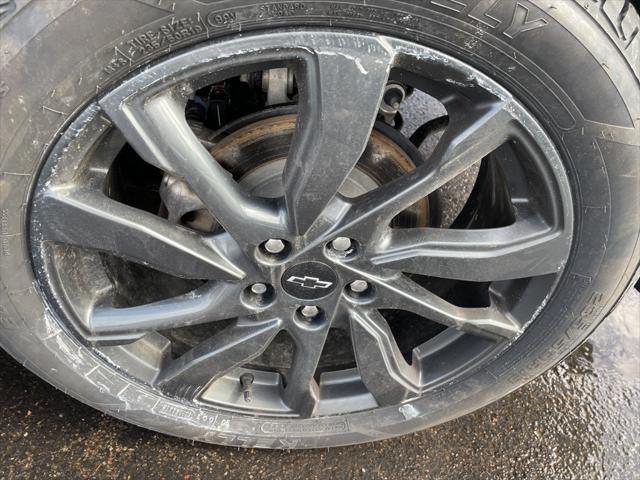 used 2022 Chevrolet Equinox car, priced at $25,994