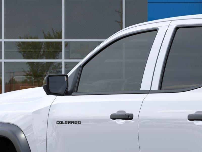 new 2024 Chevrolet Colorado car, priced at $43,460