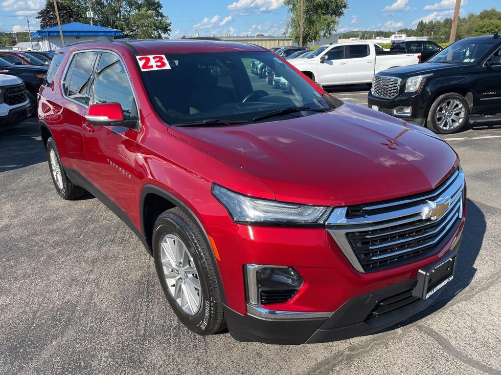 used 2023 Chevrolet Traverse car, priced at $33,777