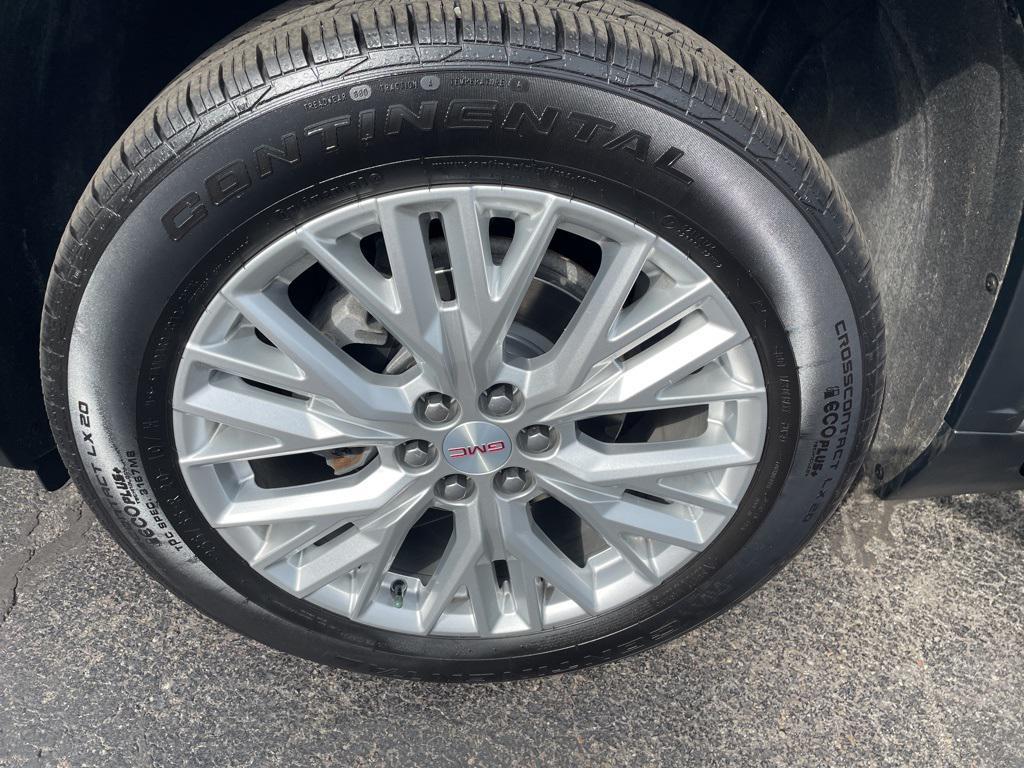 used 2024 GMC Acadia car
