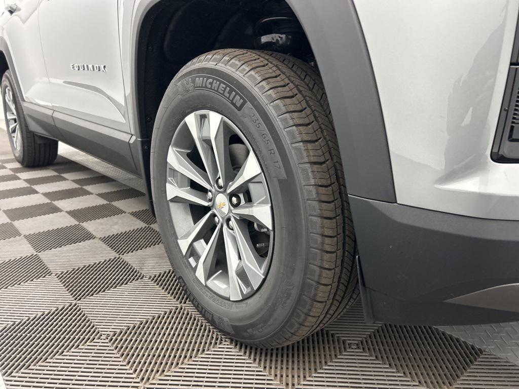 new 2026 Chevrolet Equinox car, priced at $31,678