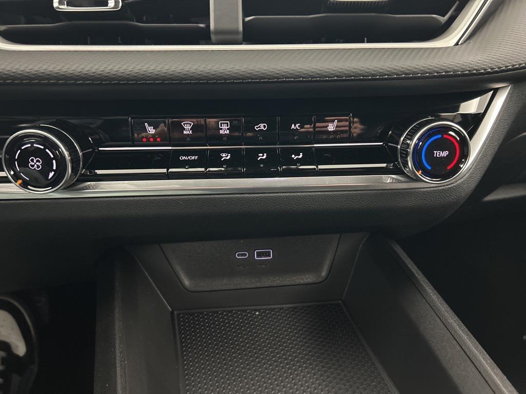 new 2026 Chevrolet Equinox car, priced at $31,678