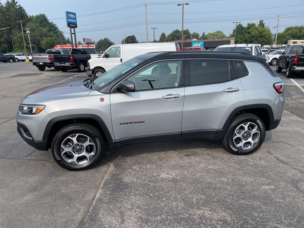 used 2022 Jeep Compass car, priced at $26,060