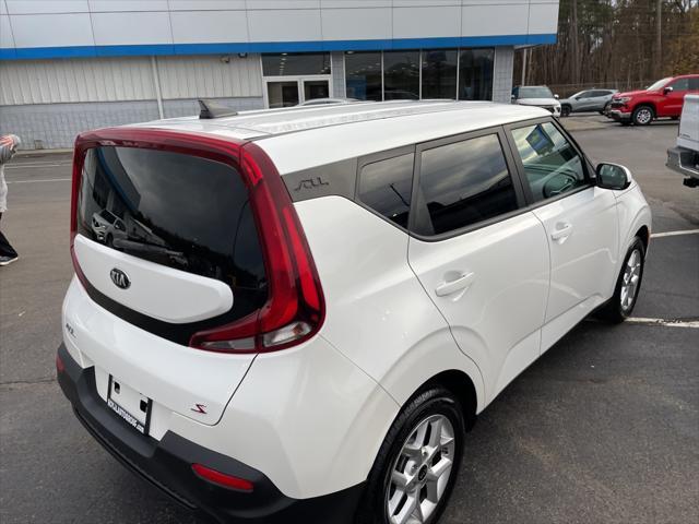 used 2020 Kia Soul car, priced at $13,918