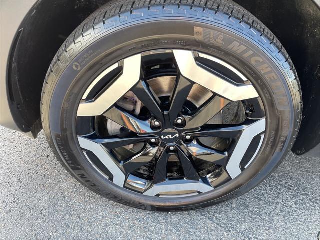 used 2023 Kia Telluride car, priced at $39,889