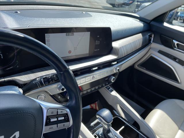 used 2023 Kia Telluride car, priced at $39,889