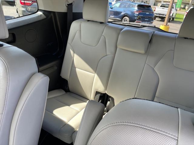 used 2023 Kia Telluride car, priced at $39,889