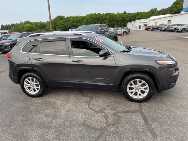 used 2017 Jeep Cherokee car, priced at $13,475