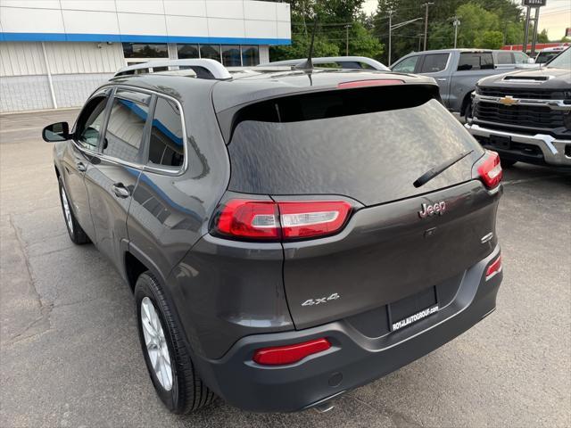 used 2017 Jeep Cherokee car, priced at $13,475