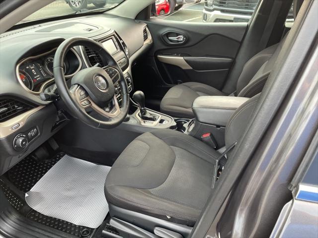 used 2017 Jeep Cherokee car, priced at $13,475