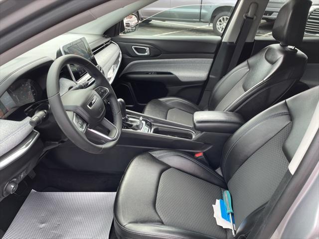 used 2022 Jeep Compass car, priced at $23,325
