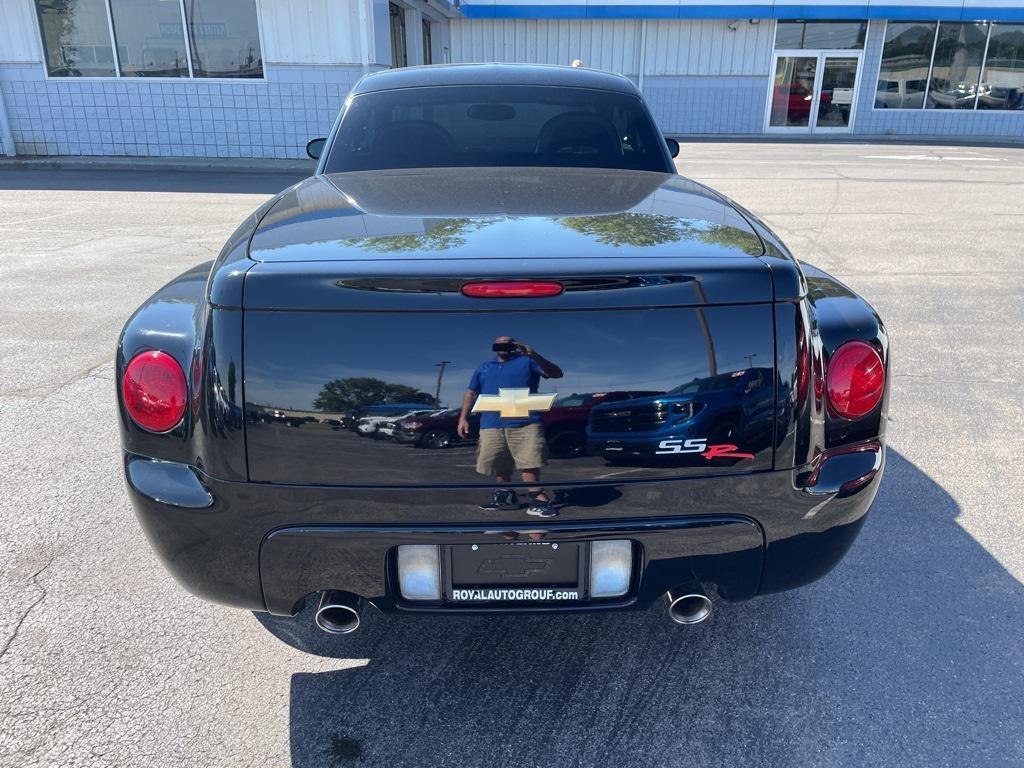 used 2004 Chevrolet SSR car, priced at $28,888