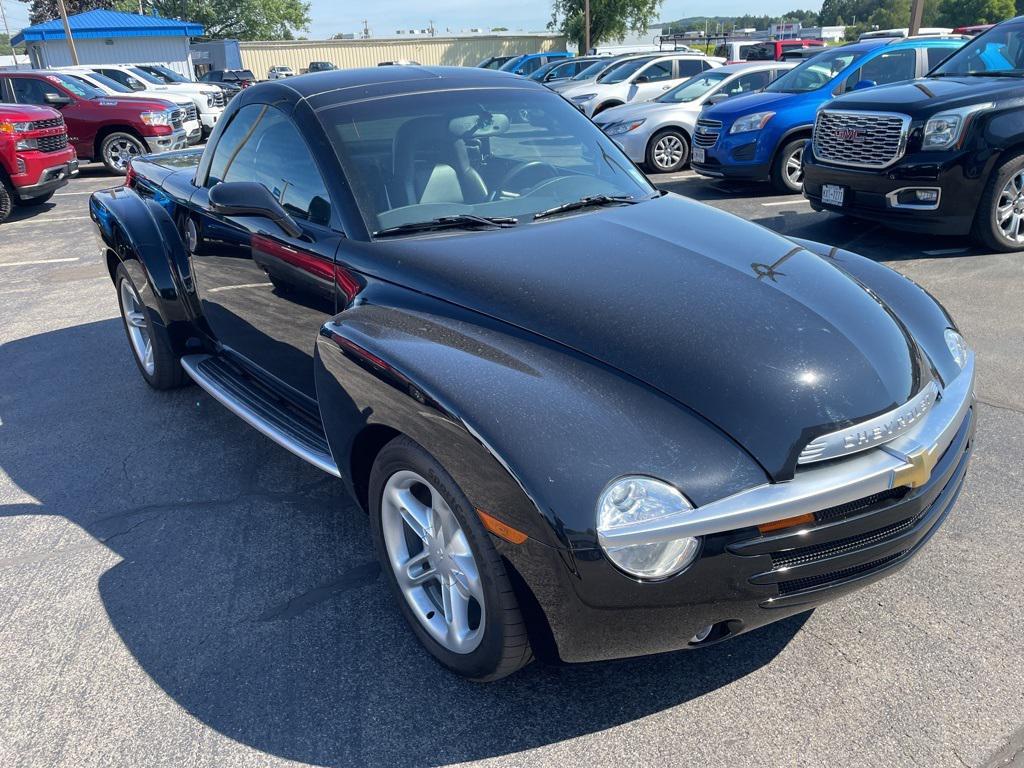 used 2004 Chevrolet SSR car, priced at $28,888