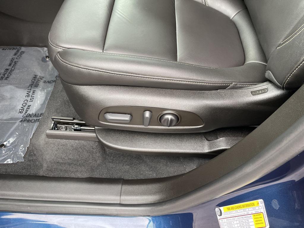 used 2022 Chevrolet Traverse car