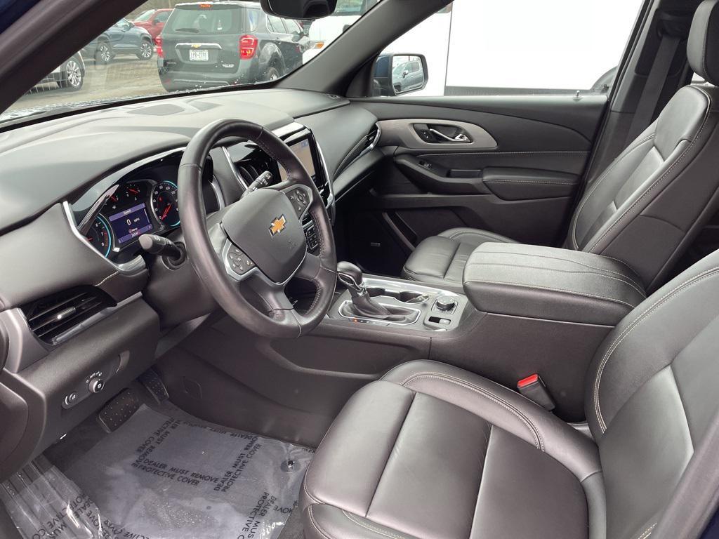 used 2022 Chevrolet Traverse car
