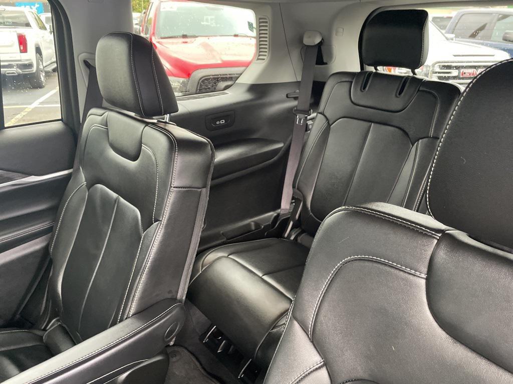 used 2023 Jeep Grand Cherokee L car