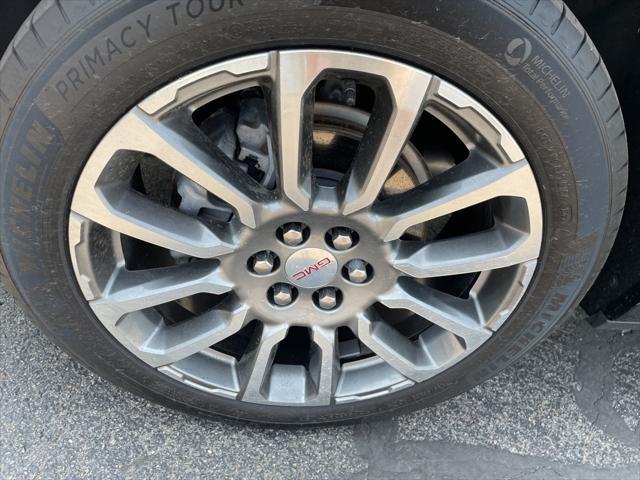 used 2022 GMC Acadia car, priced at $38,125