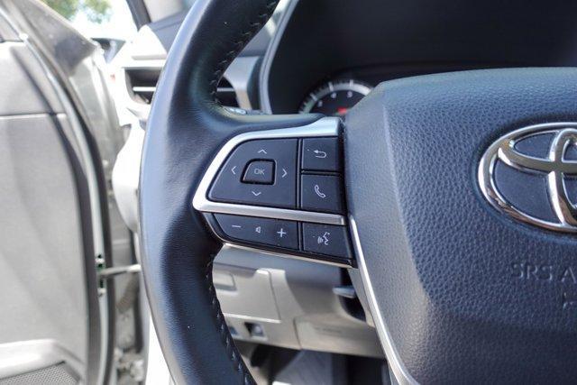 used 2022 Toyota Highlander car, priced at $29,988