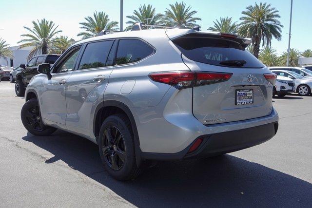 used 2022 Toyota Highlander car, priced at $29,988