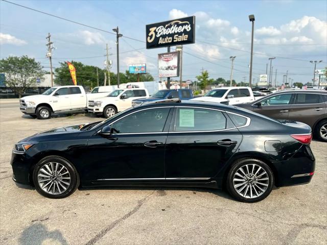used 2017 Kia Cadenza car