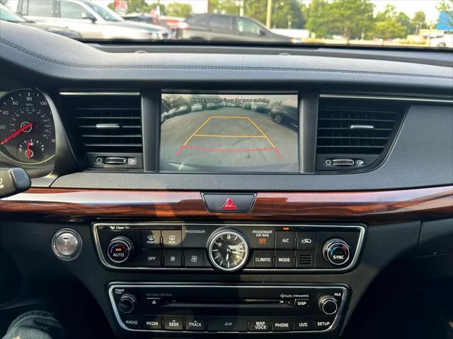 used 2017 Kia Cadenza car