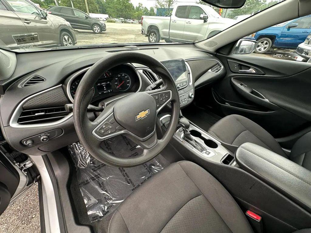 used 2022 Chevrolet Malibu car, priced at $18,999