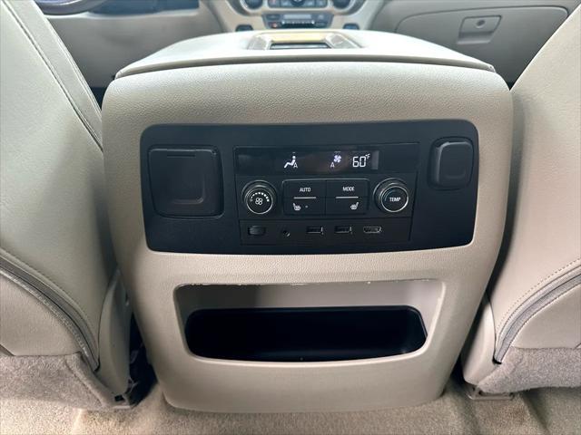 used 2018 GMC Yukon car, priced at $25,999