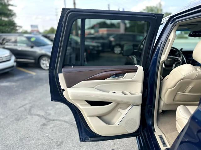 used 2017 Cadillac Escalade car, priced at $25,999
