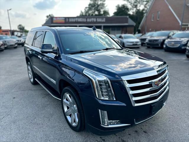 used 2017 Cadillac Escalade car, priced at $25,999