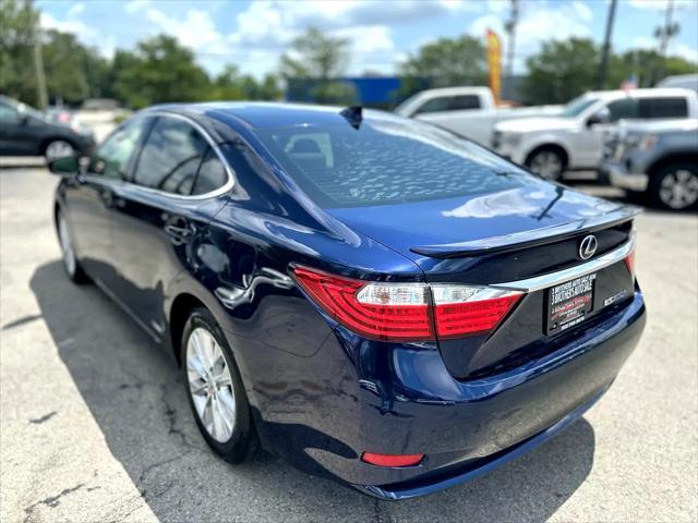 used 2015 Lexus ES 300h car