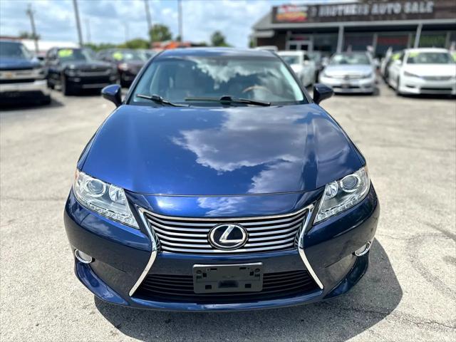 used 2015 Lexus ES 300h car
