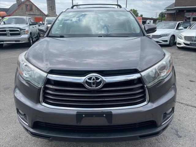used 2015 Toyota Highlander car, priced at $18,999