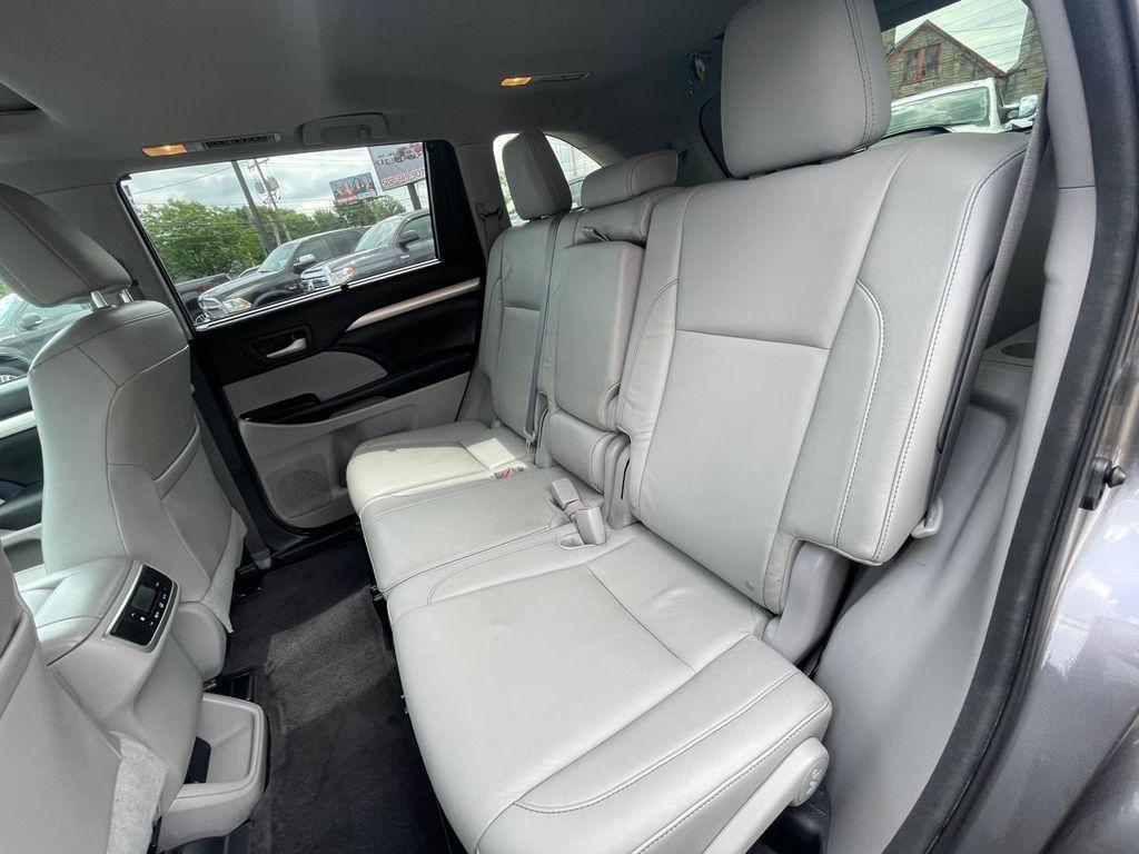 used 2015 Toyota Highlander car, priced at $17,999