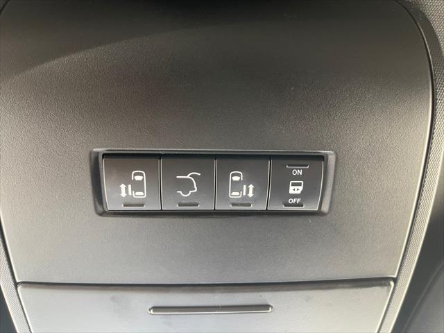 used 2018 Dodge Grand Caravan car, priced at $10,999