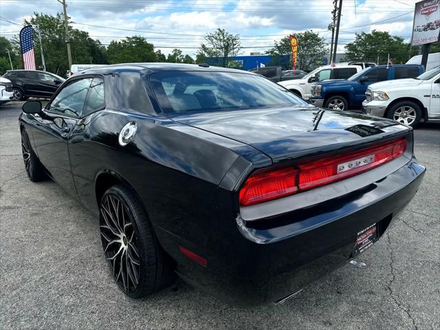 used 2012 Dodge Challenger car