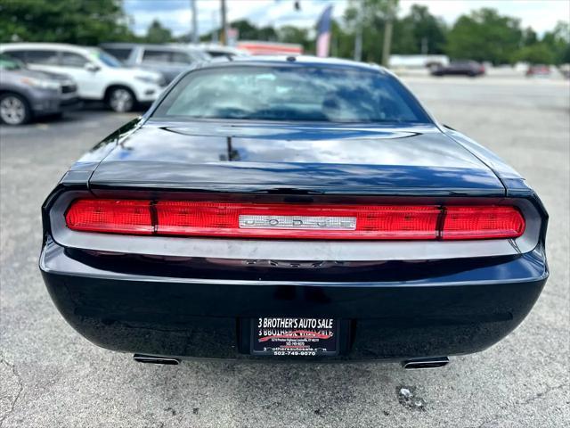 used 2012 Dodge Challenger car