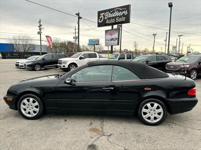 used 2001 Mercedes-Benz CLK-Class car