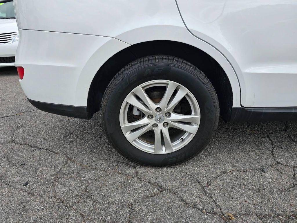 used 2011 Hyundai Santa Fe car, priced at $12,495