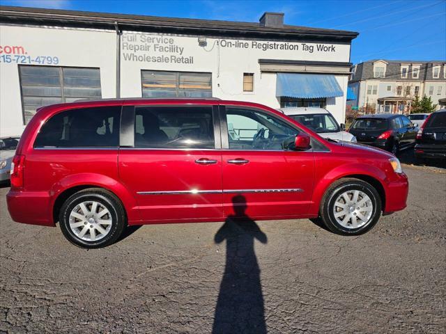 used 2015 Chrysler Town & Country car, priced at $8,900