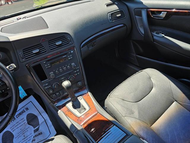 used 2007 Volvo S60 car, priced at $7,500