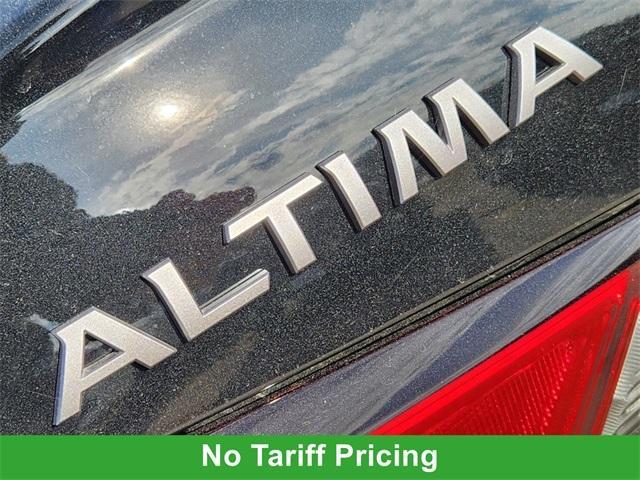 new 2025 Nissan Altima car, priced at $25,952