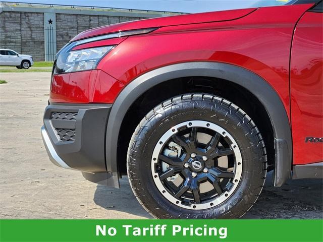 used 2025 Nissan Pathfinder car, priced at $41,999