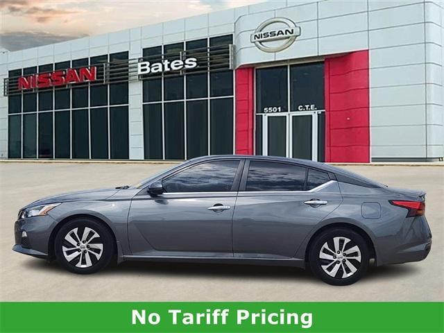 used 2020 Nissan Altima car, priced at $15,999