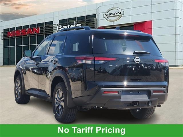 new 2025 Nissan Pathfinder car, priced at $36,745